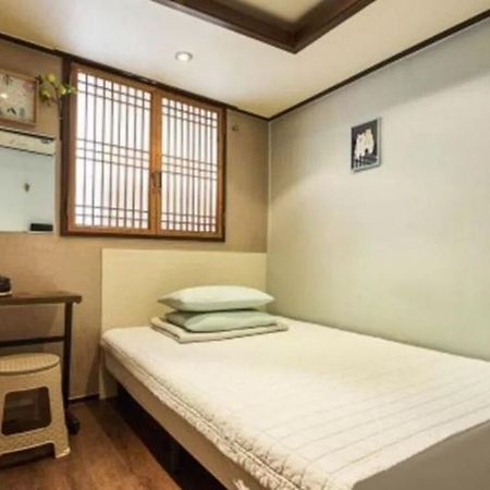 Red Panda Hotel Seoul Luaran gambar